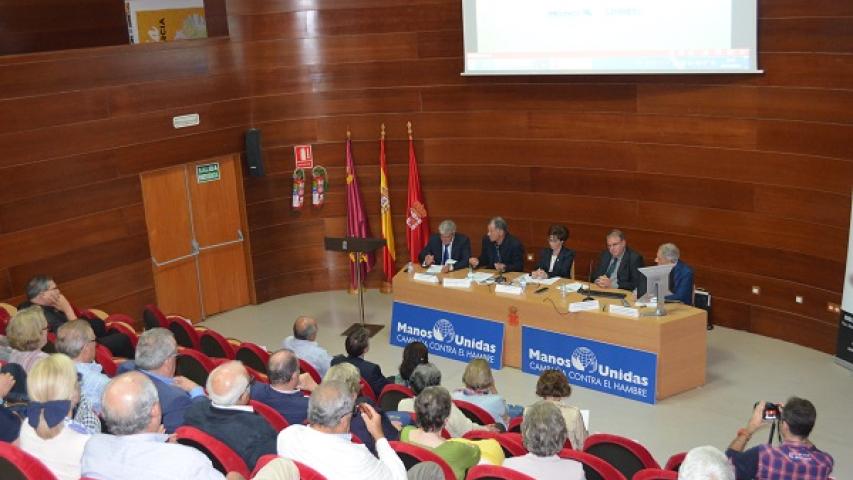mesa redonda mu 2016 12