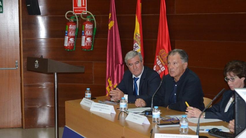 mesa redonda mu 2016 13
