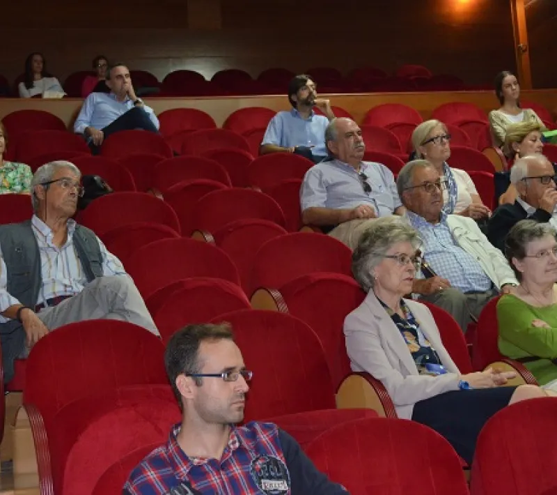 mesa redonda mu 2016 16
