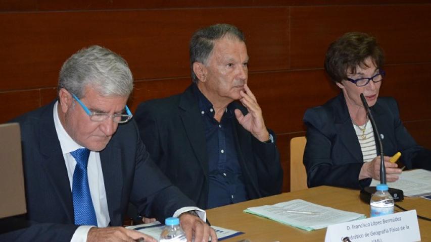 mesa redonda mu 2016 9
