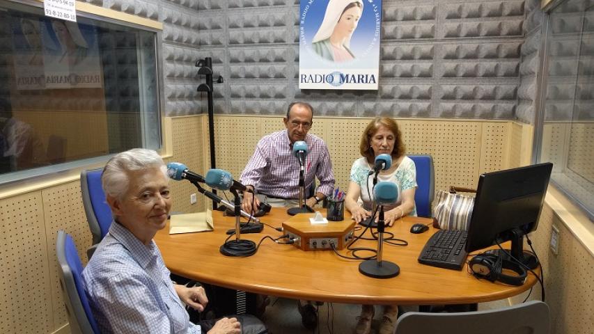 Con la misionera Montse y Manos Unidas en Radio María