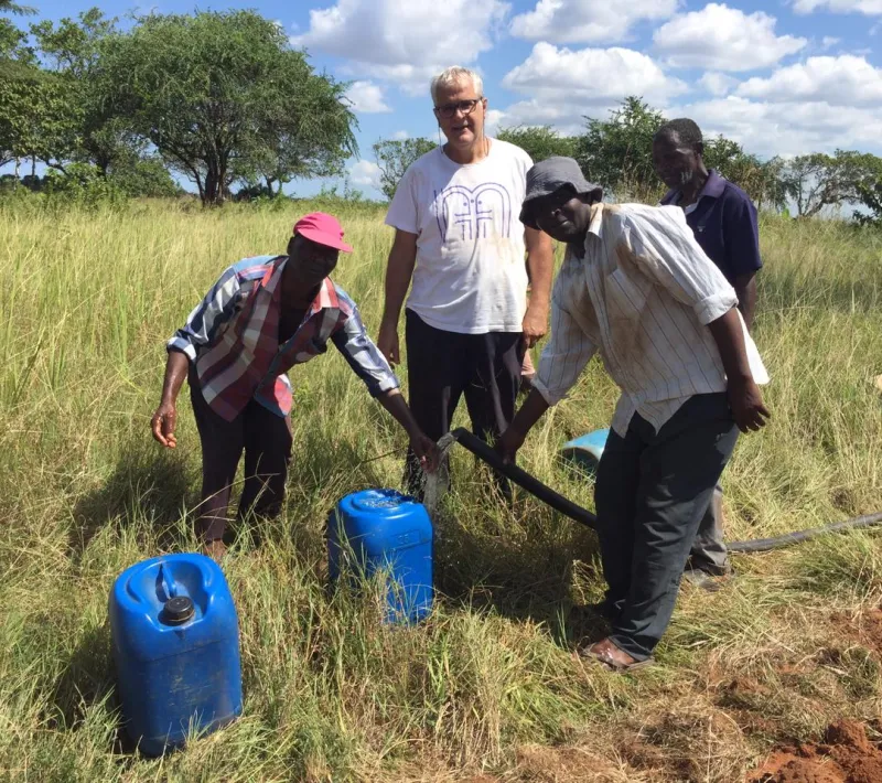 Sólo un 3% de la población disponía de agua canalizada en esta zona de Mozambique.
