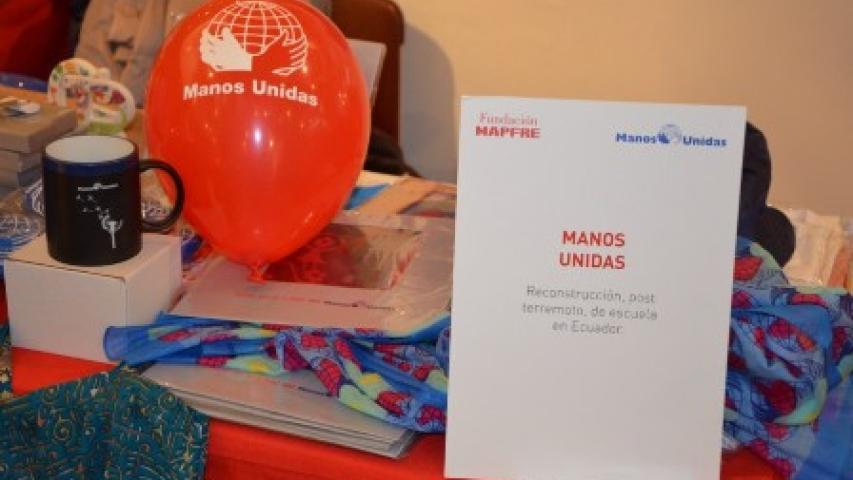 mu mercadillo solidario mapfre 2016 2r
