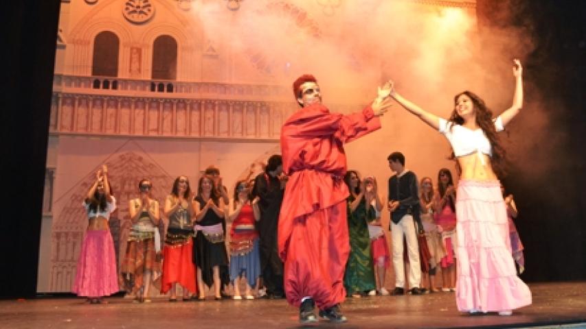 musical notre dame 26jun2014 w.13