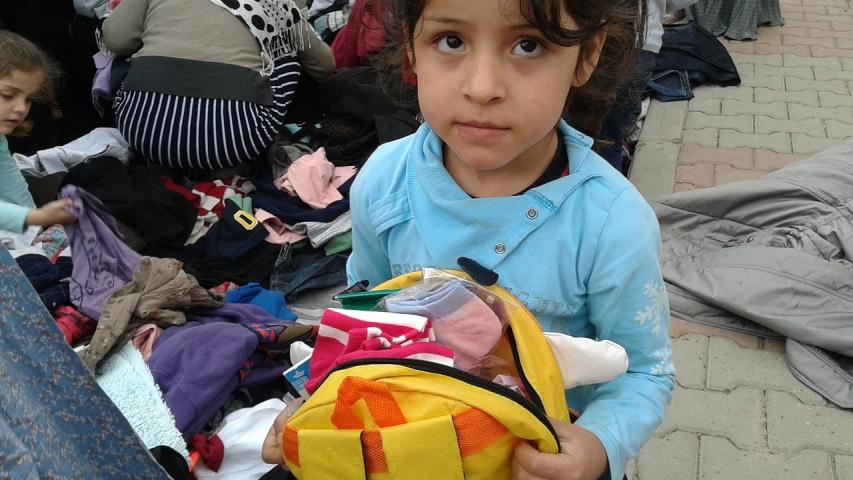 nina refugiada siria