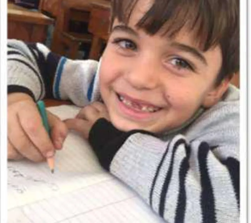 Educación para niños y jóvenes refugiados sirios. Manos Unidas Valencia