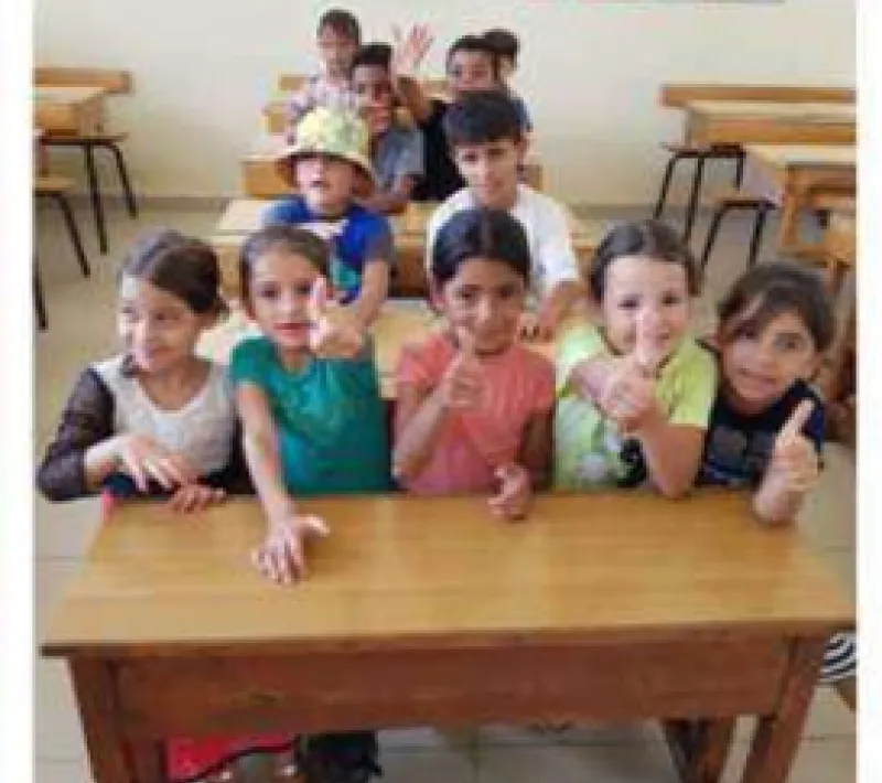 Educación para niños y jóvenes refugiados sirios. Manos Unidas Valencia