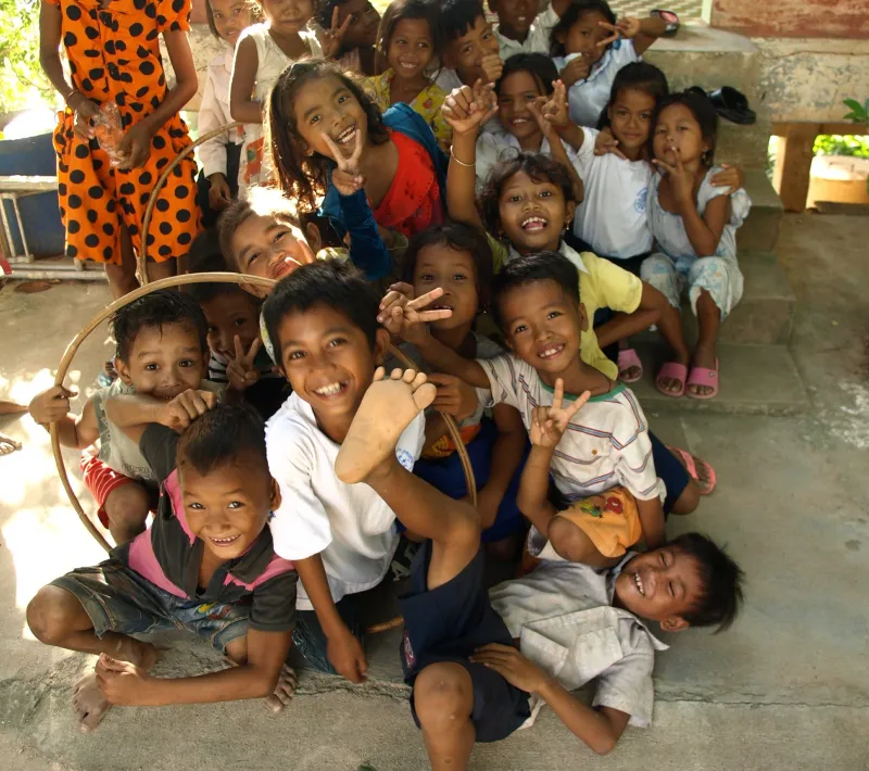 ninos de la calle camboya irene h sanjuan