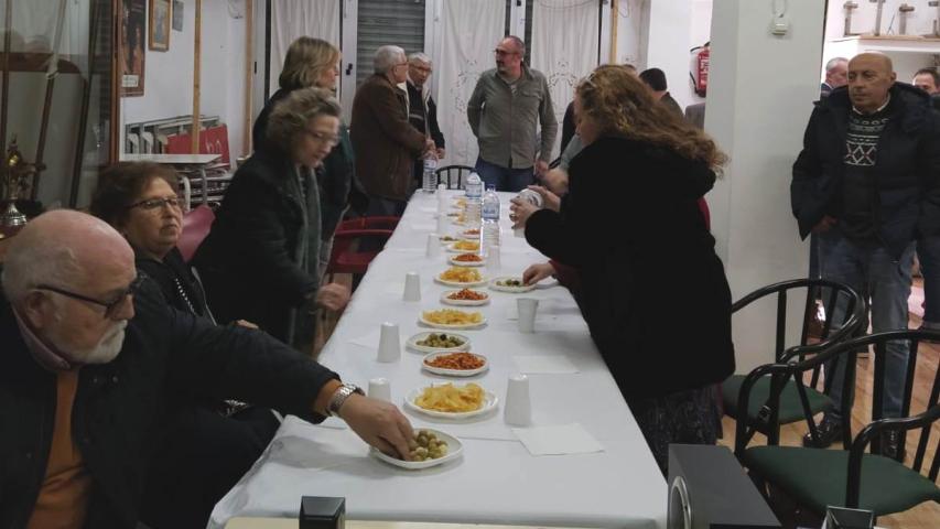 Cena del Hambre en la Parroquia Nuestra Señora de los Ángeles de El Cabanyal. Manos Unidas Valencia.