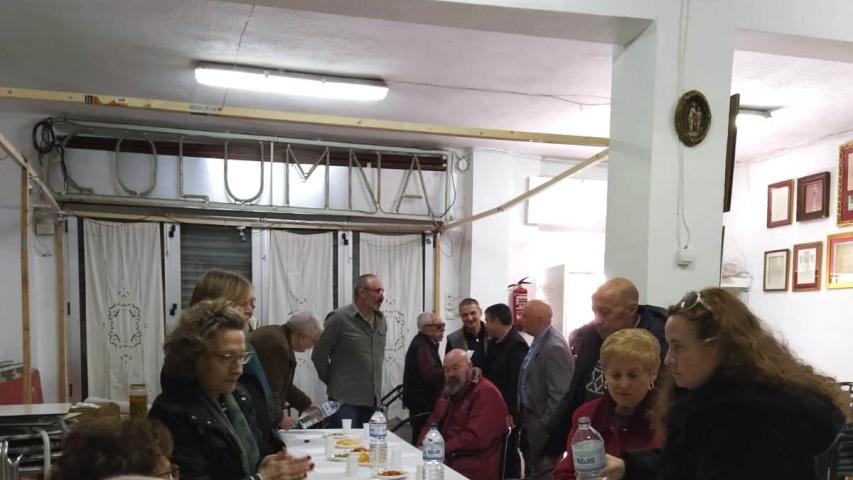 Cena del Hambre en la Parroquia Nuestra Señora de los Ángeles de El Cabanyal. Manos Unidas Valencia.