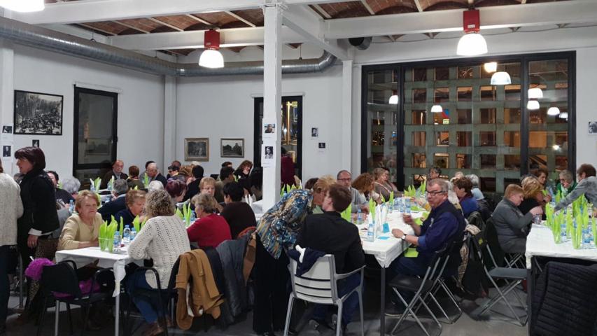 El Centro Cívico "El Passeig" acoge una Cena del Hambre