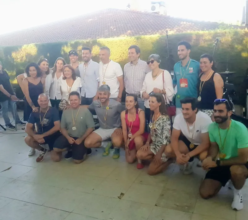 La Delegada de Manos Unidas Madrid en el Torneo de Pádel solidario en San Agustín de Guadalix