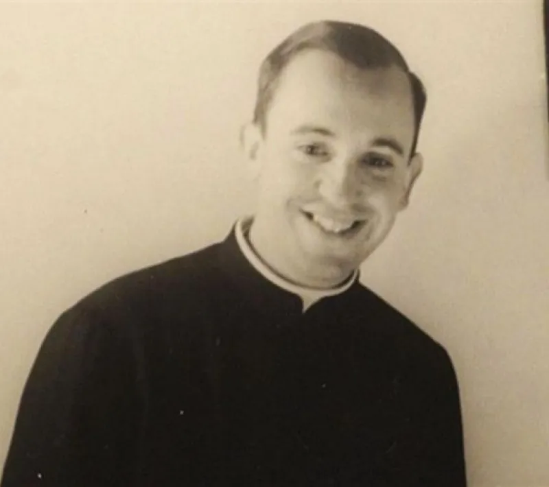 papa francisco joven 1975677