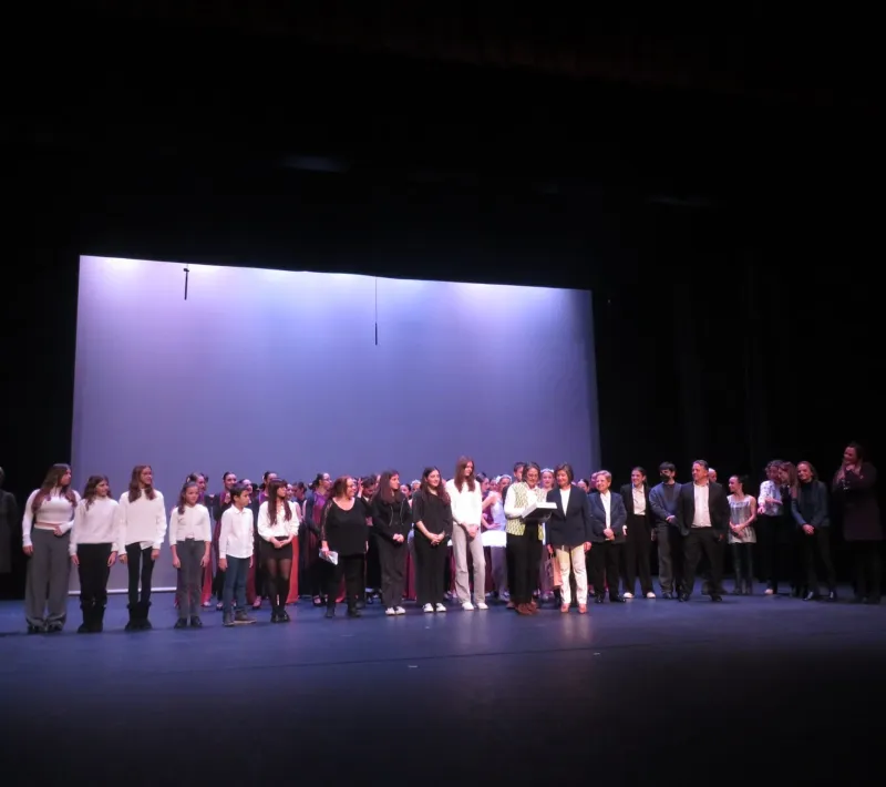 participantes saludo final