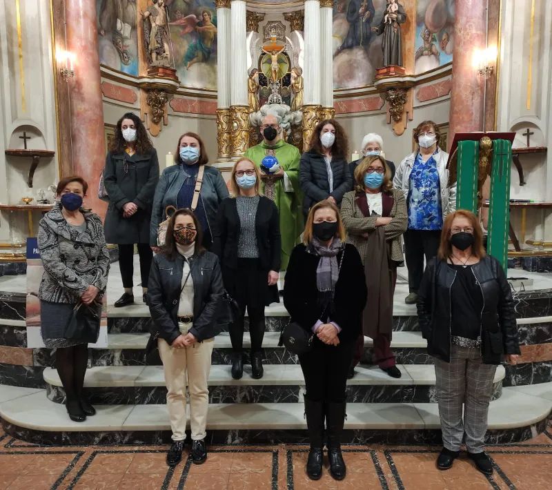 Lectura del manifiesto de Manos Unidas en la comarcal de Paterna.