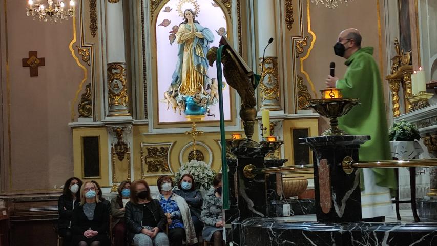 Lectura del manifiesto de Manos Unidas en la comarcal de Paterna.