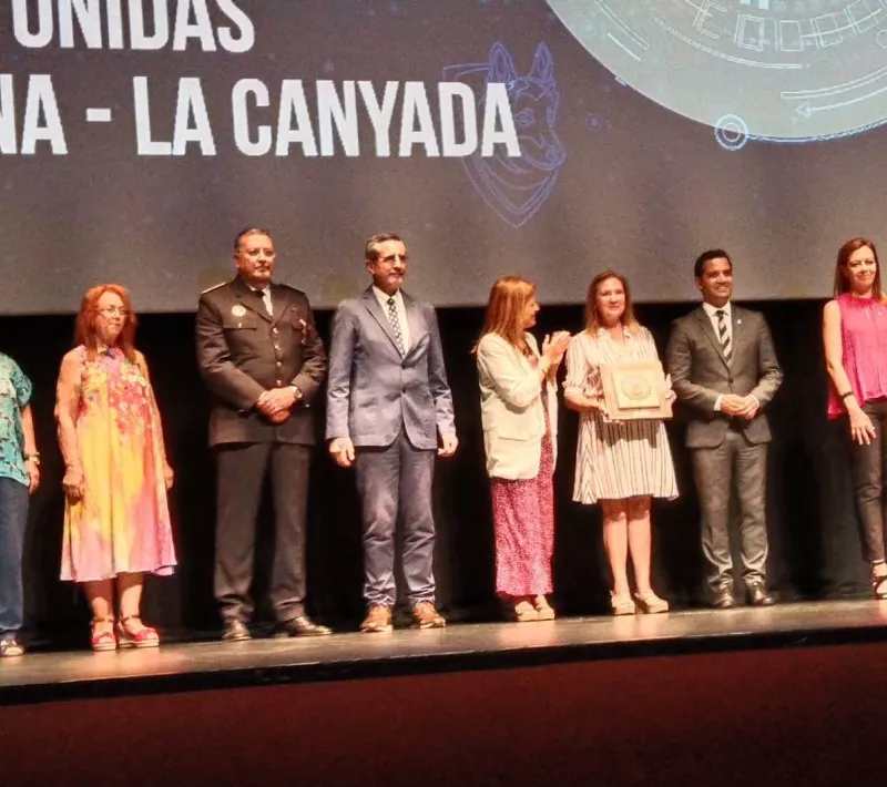 “Ciudadanos Ejemplares”: la Policía local de Paterna premia a la comarcal de Manos Unidas Valencia en Paterna