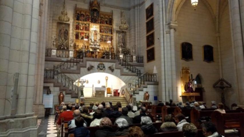 peregrinacion a la catedral de la almudena 1r