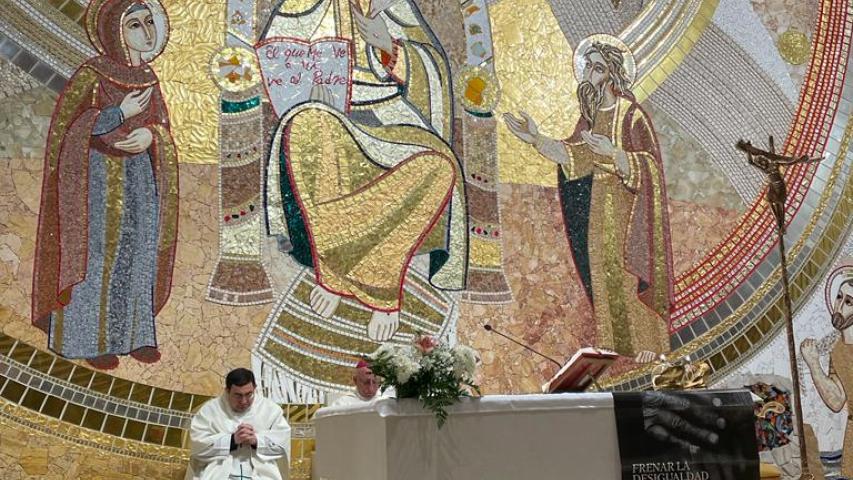 Eucaristía en "El Salvador"