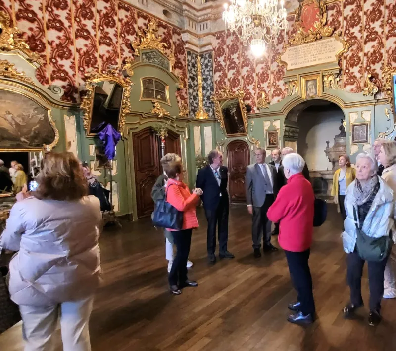 Visita de la delegación de Manos Unidas a la Catedral de Pamplona