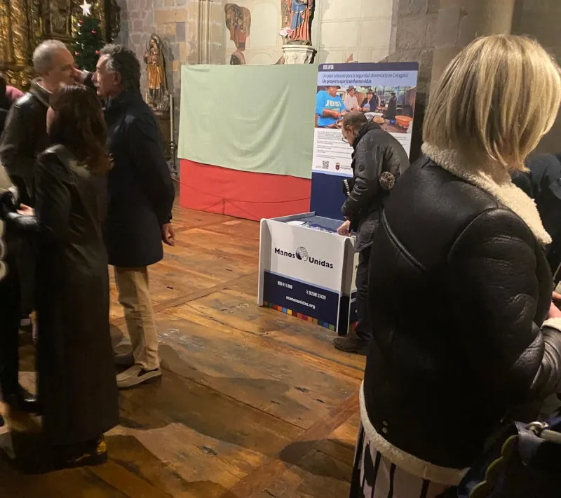 Parroquia de San Nicolás de Pamplona: stand del proyecto de Bolivia financiado por el Ayuntamiento de Pamplona