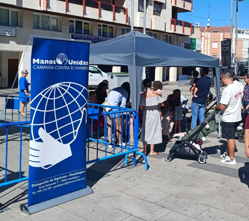 Pintacaras por voluntarios