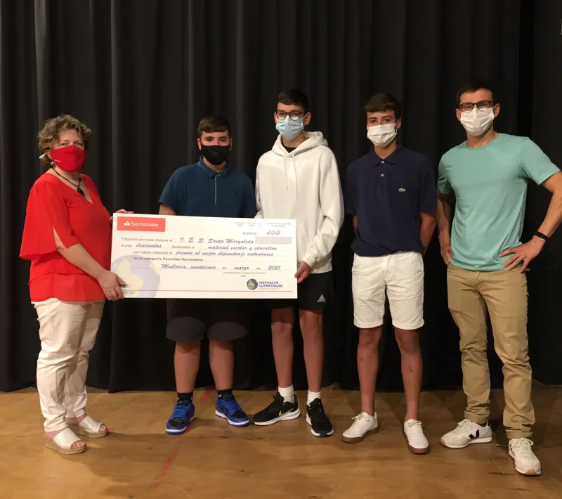 I.E.S Santa Margalida entrega 1º premio final Clipmetraje Mallorca