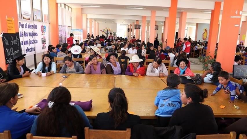 Proyecto de Manos Unidas para promoción de la mujer en Sucre (Bolivia)