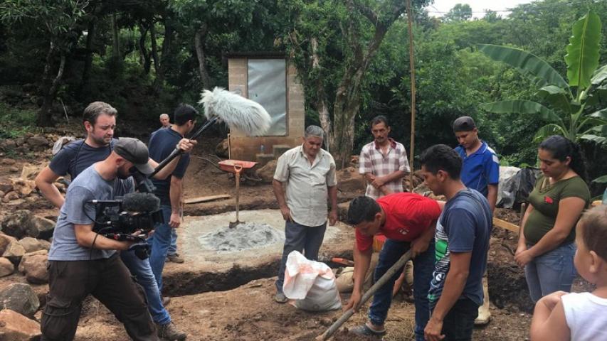Proyecto de Manos Unidas en El Salvador 2018 .Construcción de Nuevas viviendas
