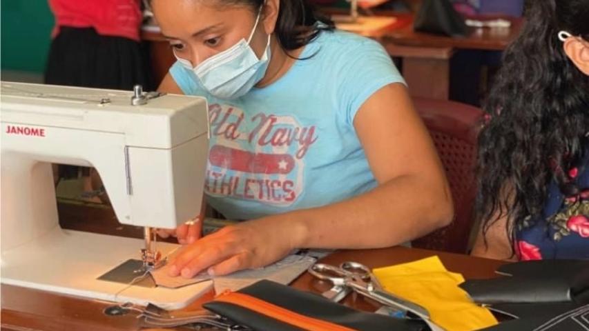 Proyecto de Manos Unidas para formación inclusiva de jóvenes en El Salvador 2021