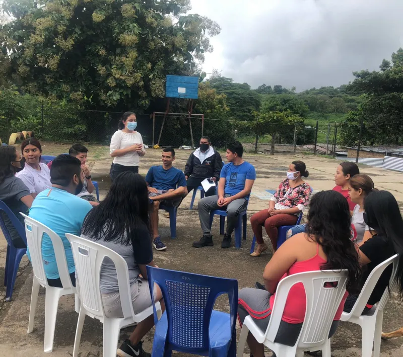 Proyecto de Manos Unidas para formación inclusiva de jóvenes en El Salvador 2021