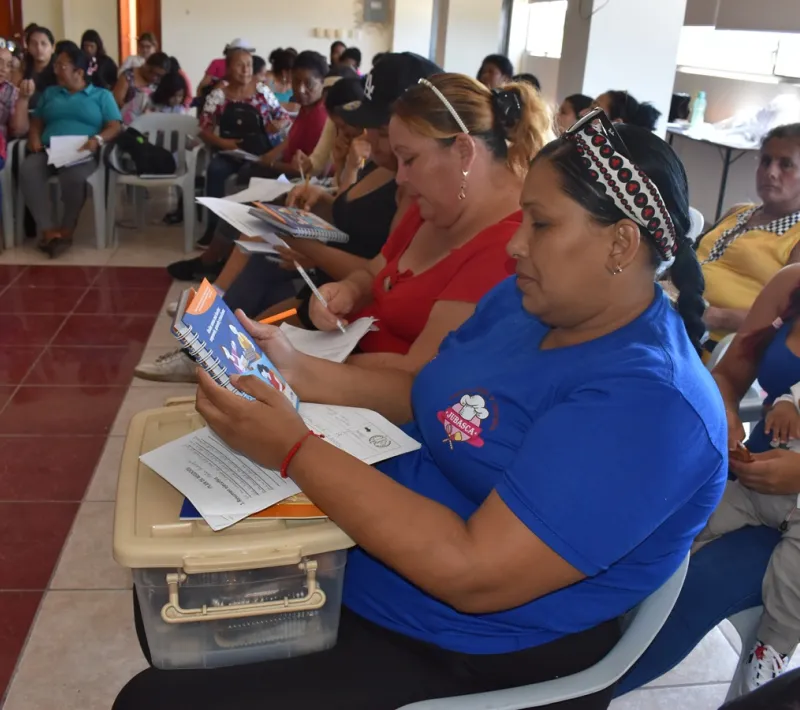 Proyecto de Manos Unidas en Ecuador 2024 y 2025 sobre atención a mujeres
