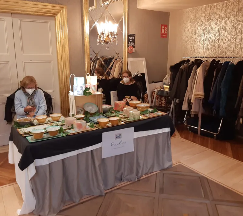Rastrillo solidario en el hotel Wellington a favor de Manos Unidas