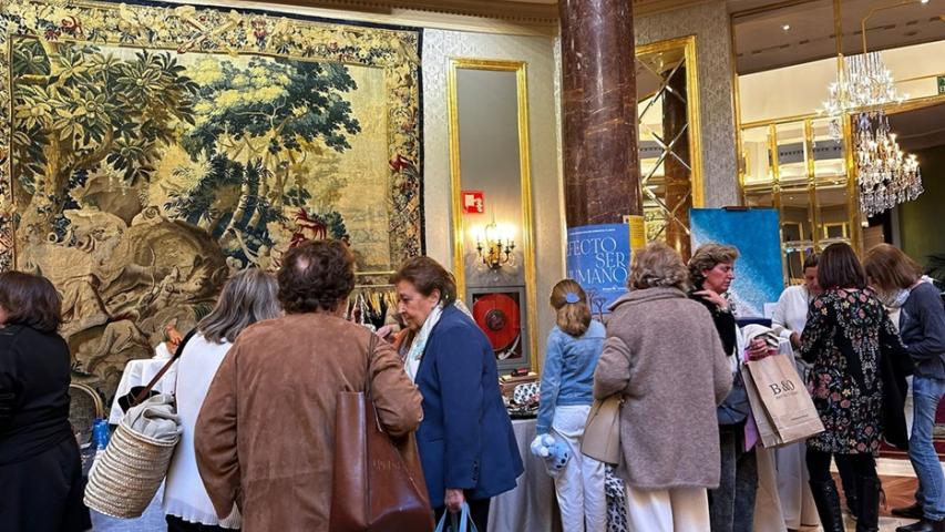 Rastrillo solidario del hotel Wellington a favor de Manos Unidas