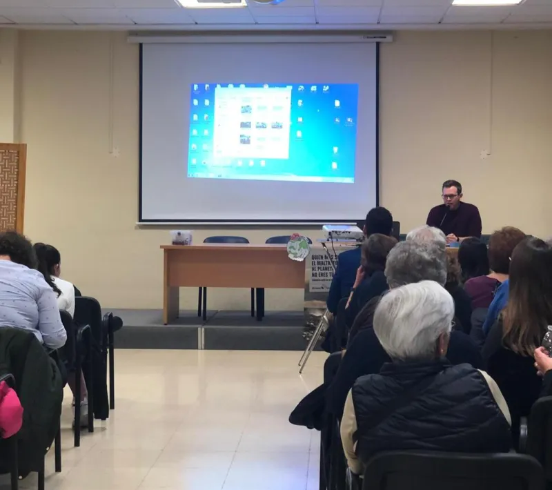 Cena del hambre en la delegación comarcal de Requena de Manos Unidas Valencia.
