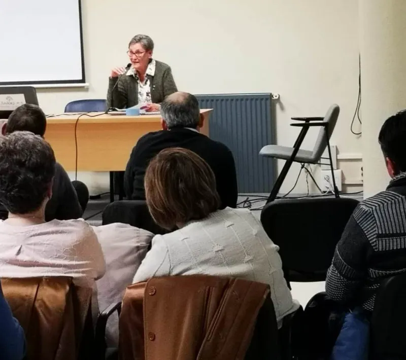 Cena del hambre en la delegación comarcal de Requena de Manos Unidas Valencia.