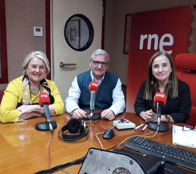 Entrevista en RNE para dar a conocer nuestra campaña "Quien más sufre el maltrato al planeta no eres tú".