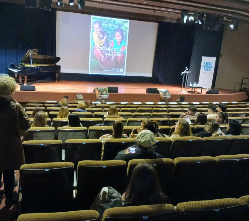 sala al comienzo