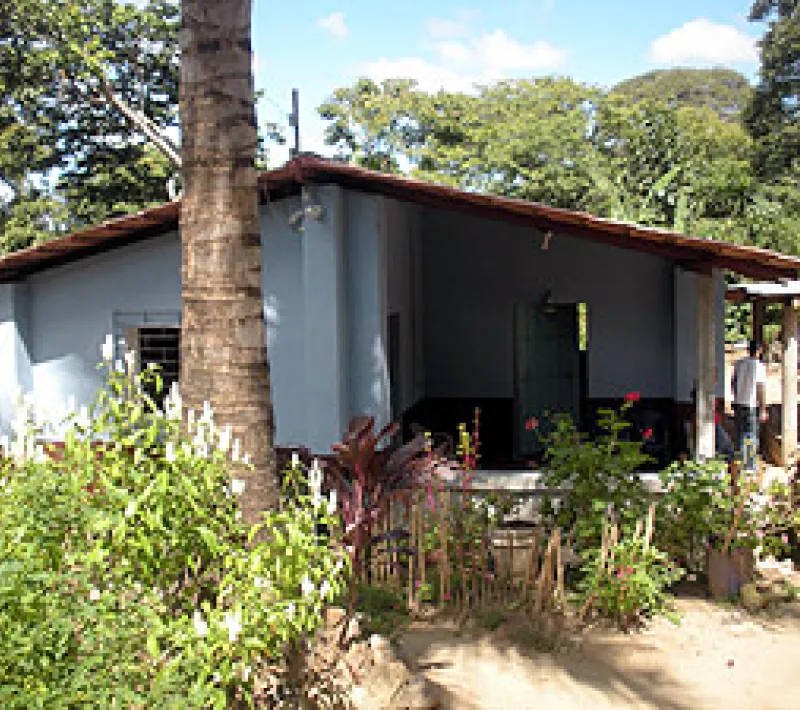Proyecto mejora del hábitat para combatir el mal de Chagas en el Salvador