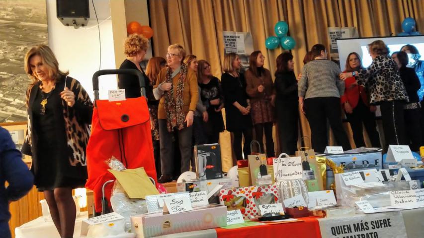La delegación comarcal de Sedaví de Manos Unidas Valencia ha organizado una exitosa Merienda del Hambre.