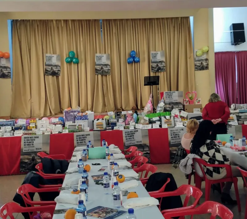 Nuestras compañeras de Sedaví han trabajado muy duro para poner todo a punto para la Merienda del Hambre de Manos Unidas.