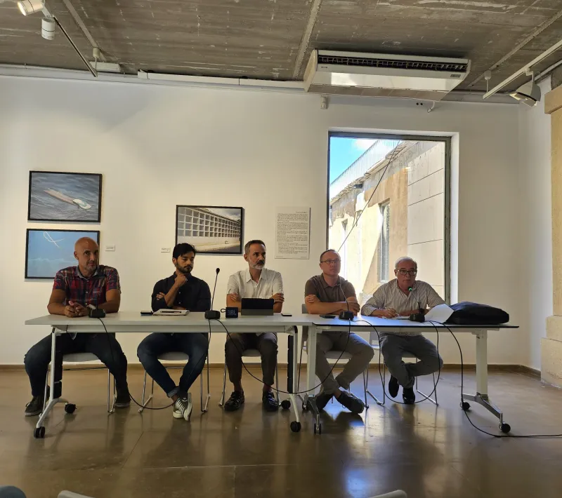 segunda mesa redonda