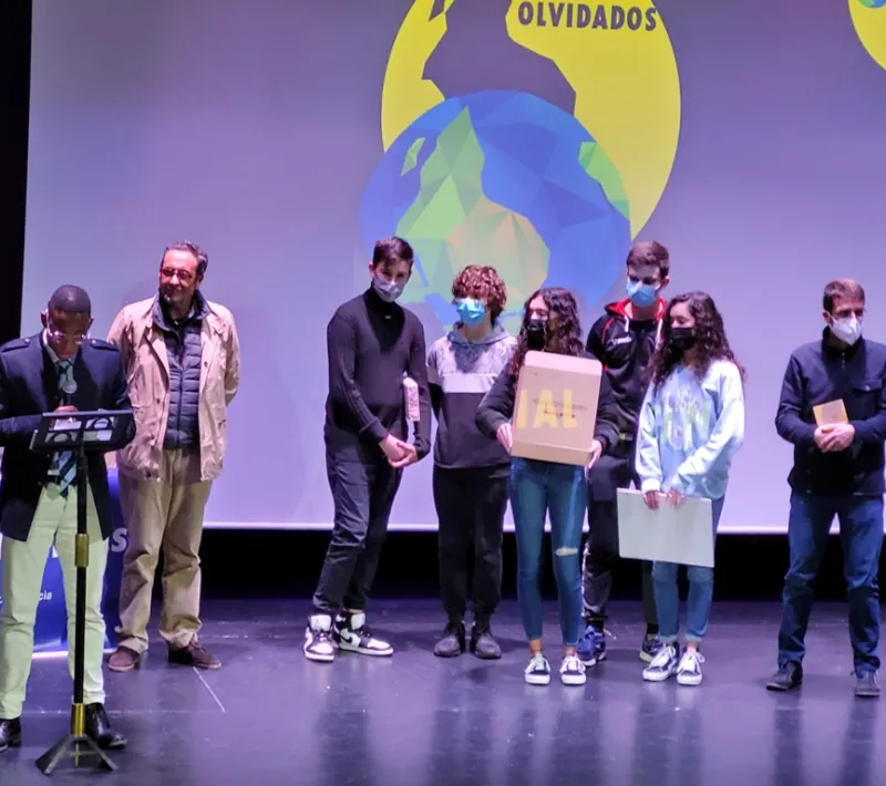 Uno de los premiados dirigió unas emotivas palabras a los asistentes.