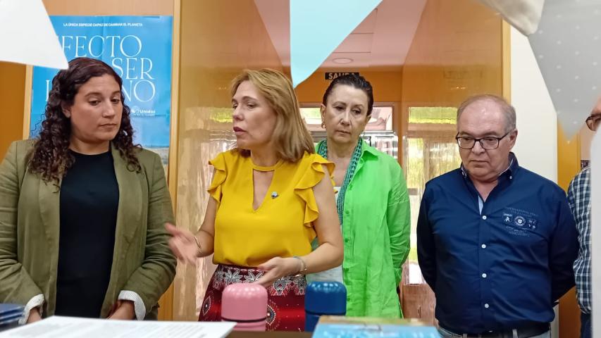 El Ayuntamiento de Murcia visita la sede de Manos Unidas para conocer la Memoria 2023
