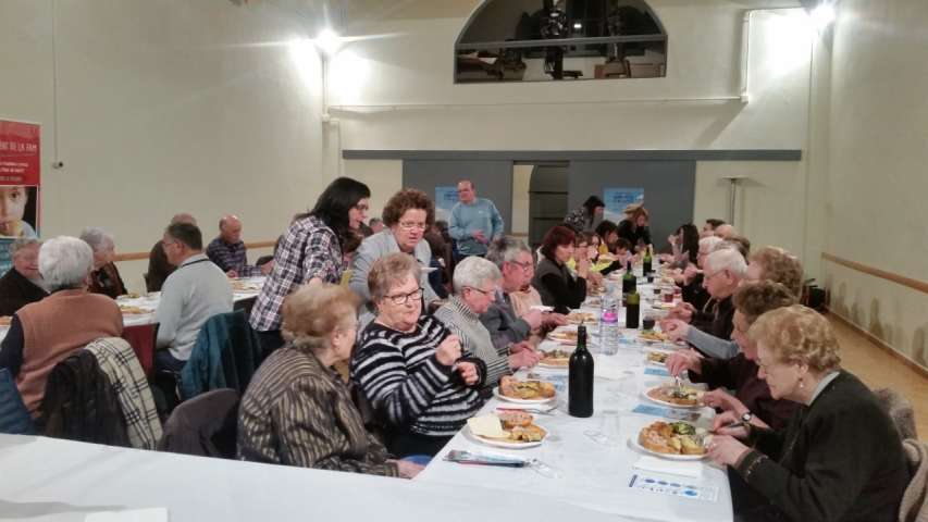 Cena solidaria en Masllorenç