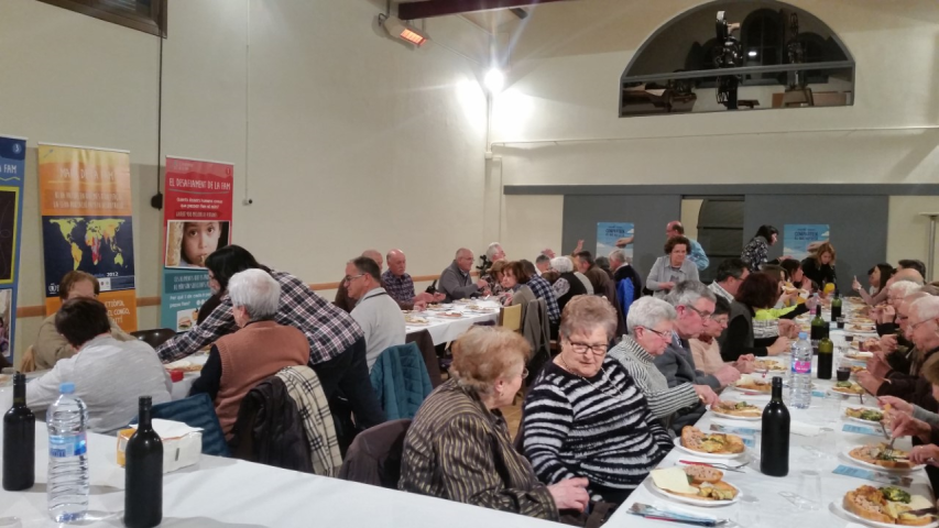 Cena solidaria en Masllorenç