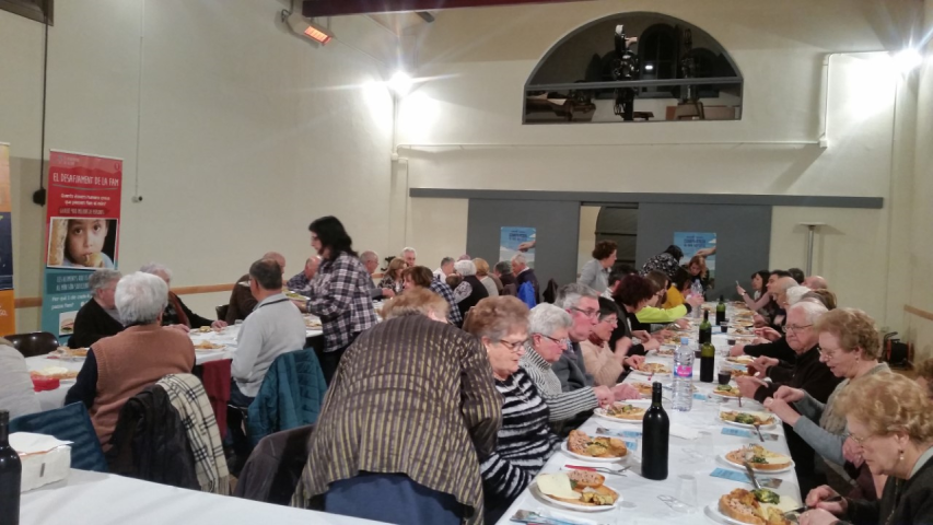 Cena solidaria en Masllorenç
