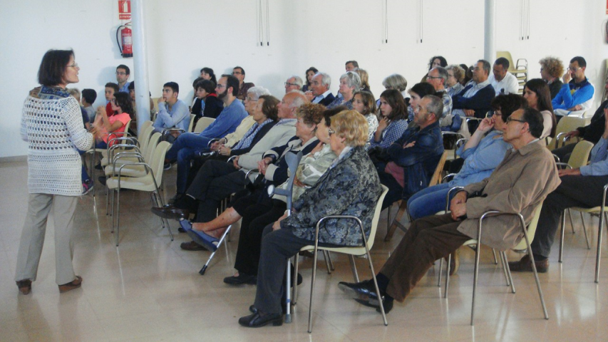 Merienda Solidaria en Picamoixons