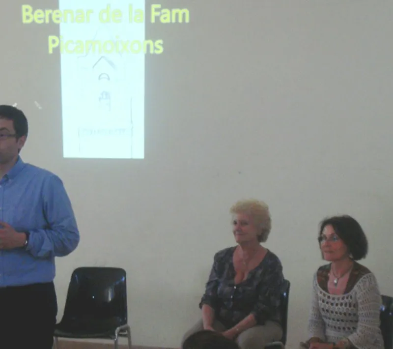 Merienda Solidaria en Picamoixons