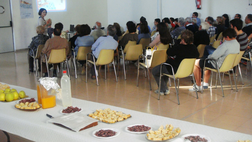 Merienda Solidaria en Picamoixons